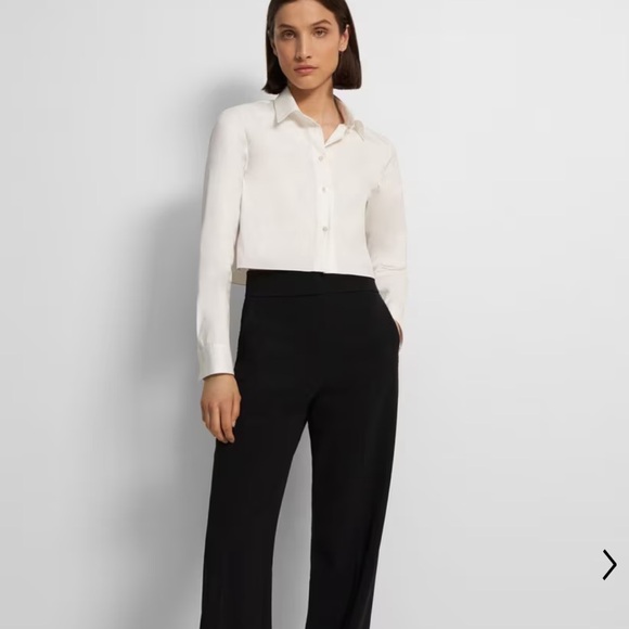 Theory Cropped Buttondown, size small, never worn - Picture 4 of 5